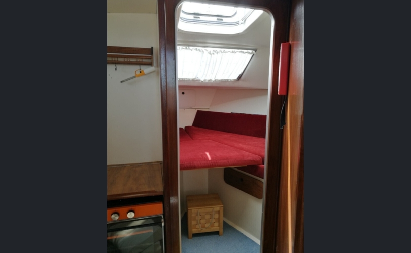 Broom 35 Sedan-kuva-5